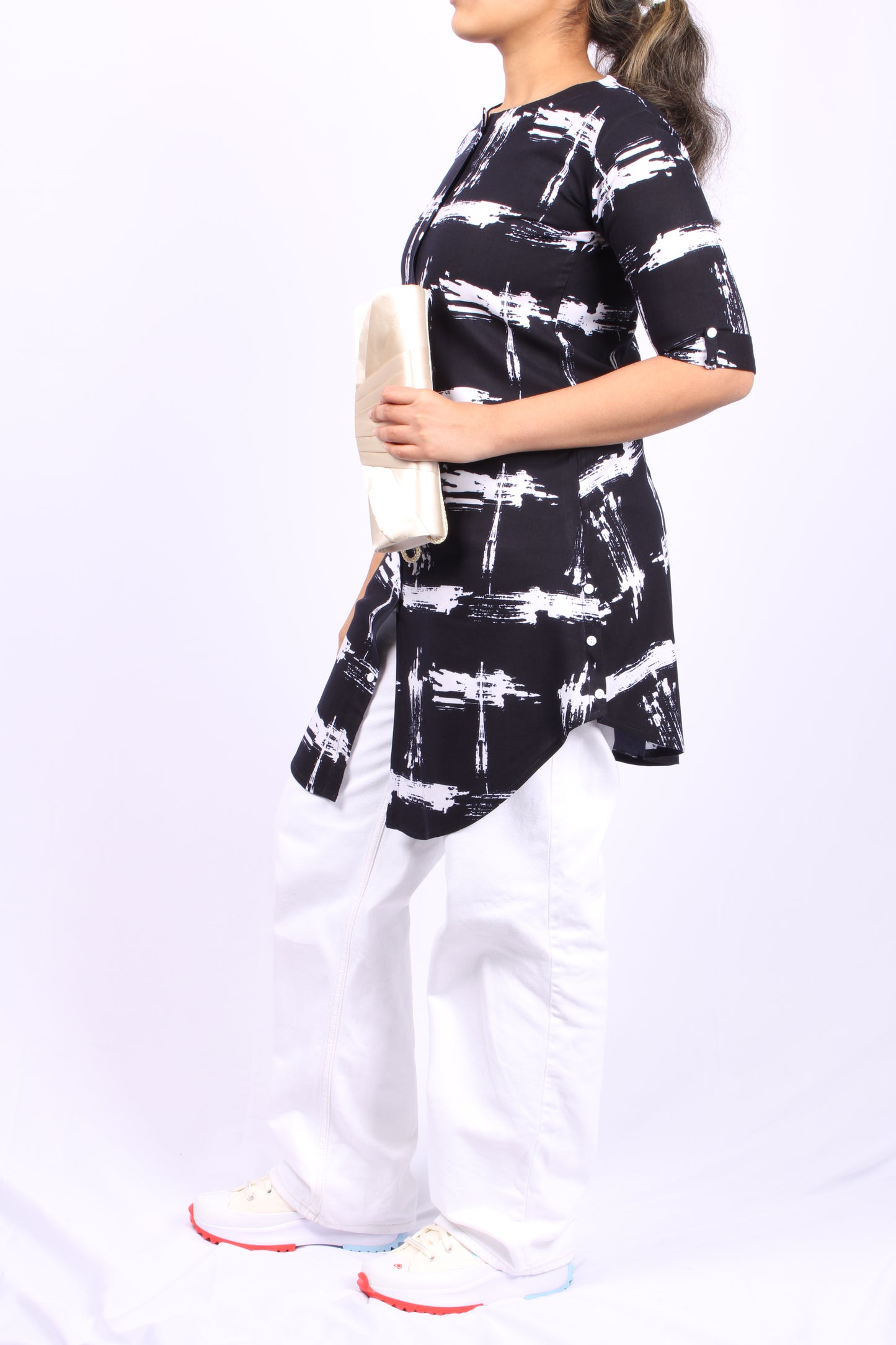701 B - Kurti/Tunic - Abstract print - Black