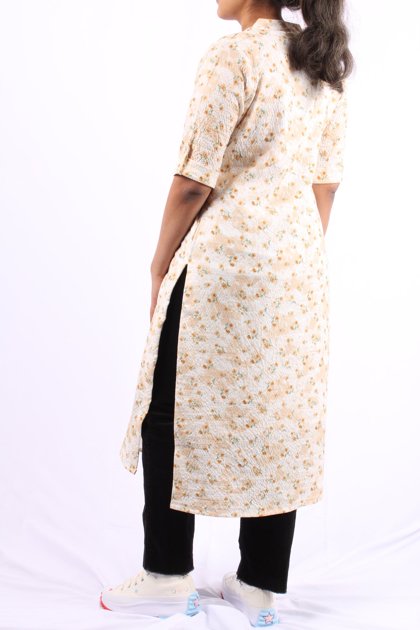 172-Kurti - Flower Print with Light Orange motifs.
