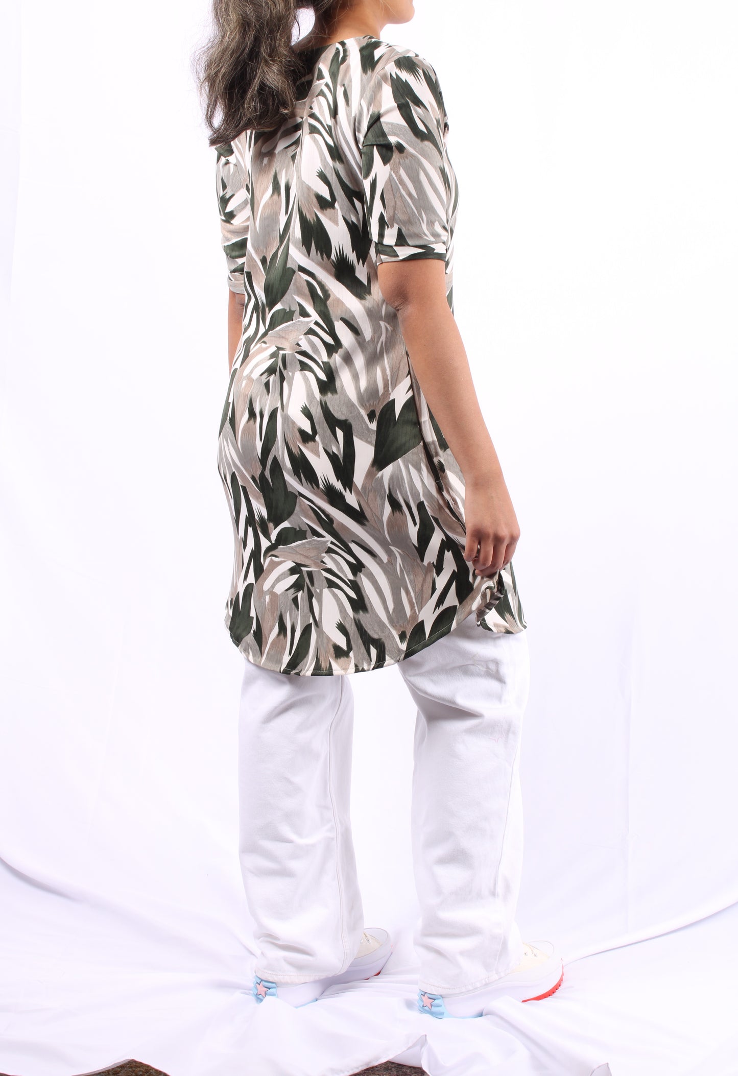 701 A - Kurti/Tunic - Abstract print - Green